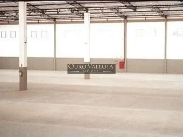 Galpão / Barracão com 4112m², para alugar, no bairro Água Rasa em São Paulo