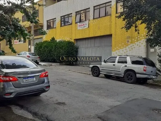 Galpão / Barracão com 1300m², para alugar, no bairro Vila Bertioga em São Paulo