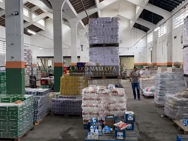 Galpão / Barracão com 1600m², para alugar, no bairro Mooca em São Paulo