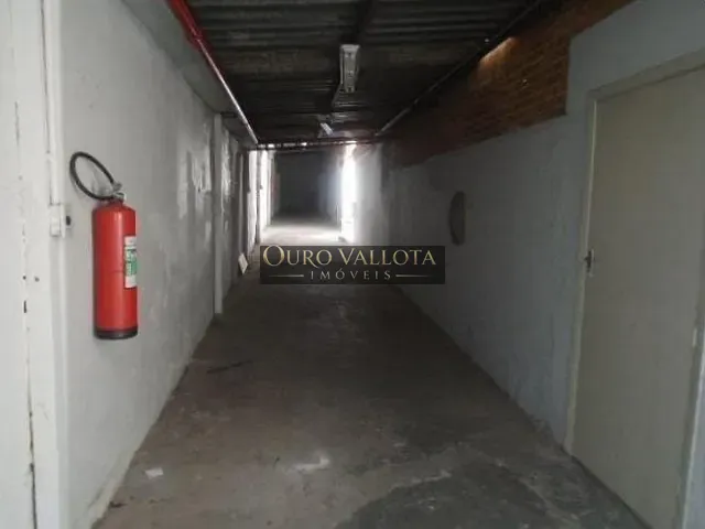 Galpão / Barracão com 1000m², para alugar, no bairro Belenzinho em São Paulo