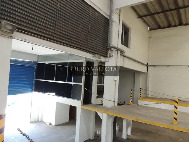 Galpão / Barracão com 4000m², para alugar, no bairro Parque São Lourenço em São Paulo