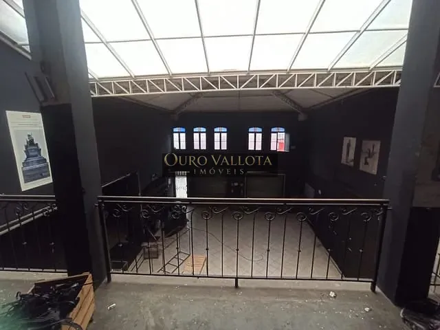 Galpão / Barracão com 800m², para alugar, no bairro Brás em São Paulo