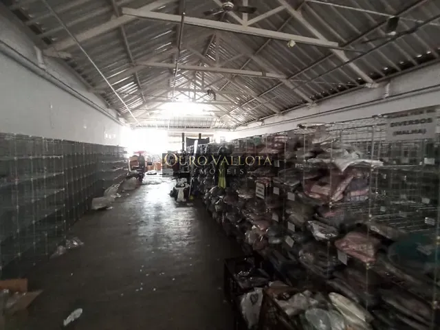 Galpão / Barracão com 800m², para alugar, no bairro Brás em São Paulo