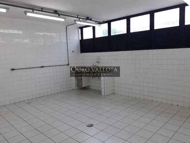 Galpão / Barracão com 2421m², para alugar, no bairro Parque São Lourenço em São Paulo