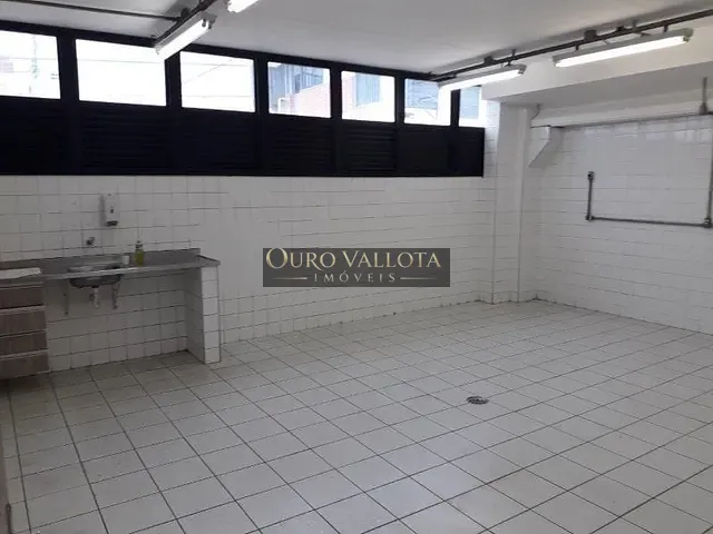 Galpão / Barracão com 2421m², para alugar, no bairro Parque São Lourenço em São Paulo