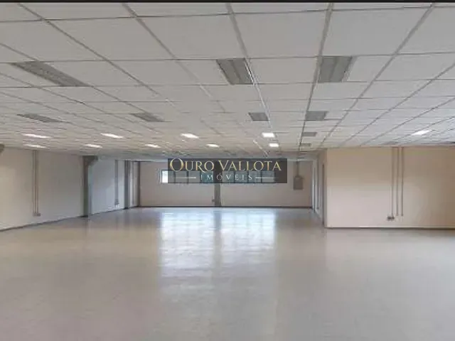 Galpão / Barracão com 9000m², para alugar, no bairro Pari em São Paulo