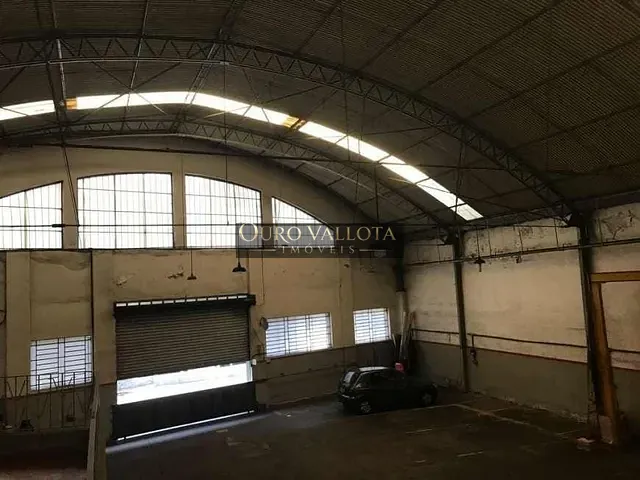 Galpão / Barracão com 800m², à venda, no bairro Brás em São Paulo