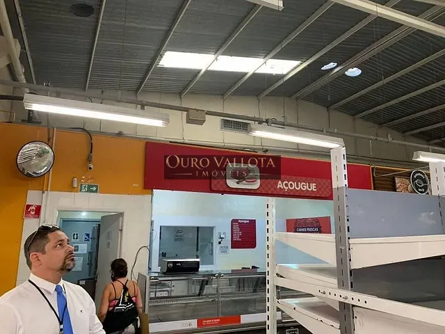 Galpão / Barracão com 700m², para alugar, no bairro Ermelino Matarazzo em São Paulo