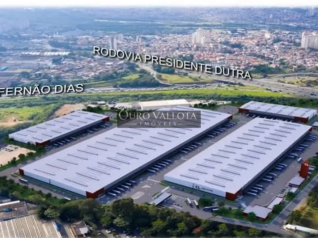 Galpão / Barracão com 4319m², para alugar, no bairro Parque Novo Mundo em São Paulo