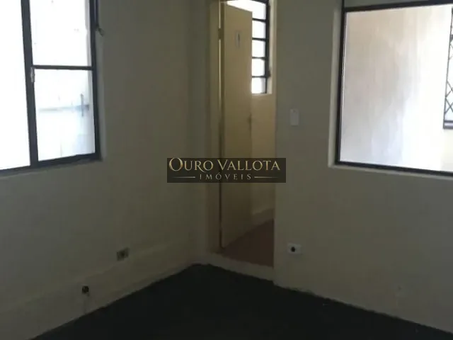 Galpão / Barracão com 1000m², à venda, no bairro Vila Beatriz em São Paulo