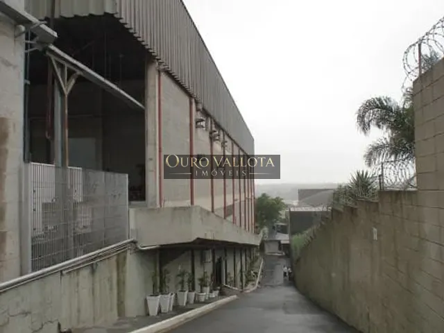 Galpão / Barracão com 4000m², à venda, no bairro Parque São Lourenço em São Paulo