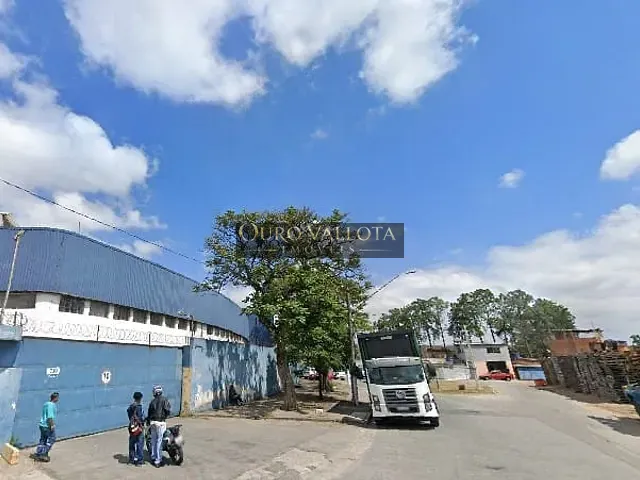 Galpão / Barracão com 14000m², para alugar, no bairro Cidade Industrial Satélite de São Paulo em Guarulhos