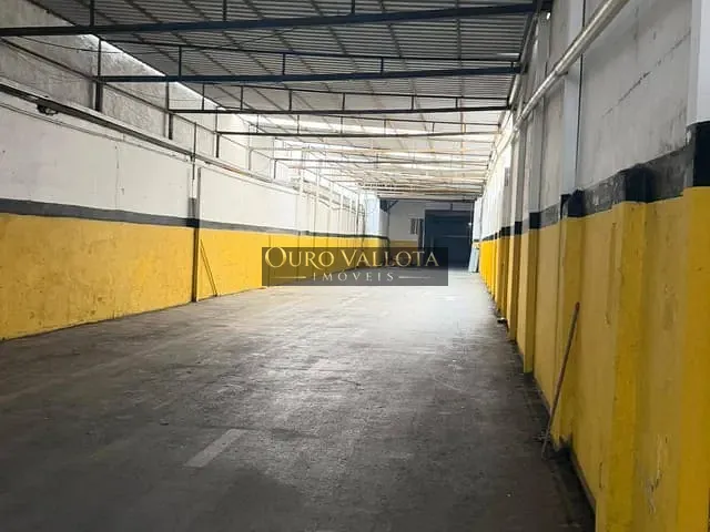 Galpão / Barracão com 6000m², para alugar, no bairro Brás em São Paulo