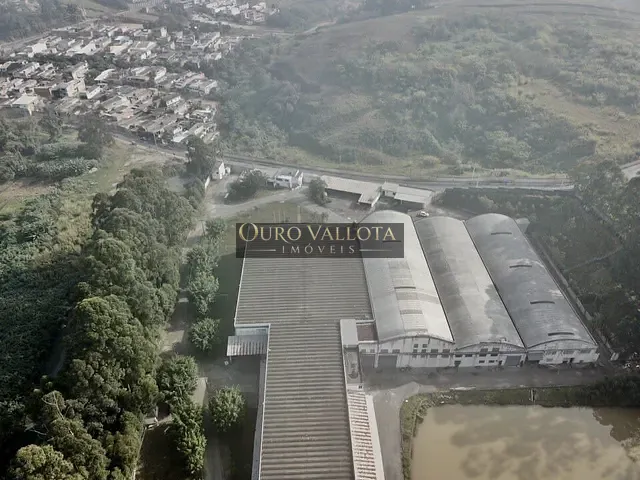 Galpão / Barracão com 42730m², para alugar, no bairro Guarulhos - Zupi em São Paulo