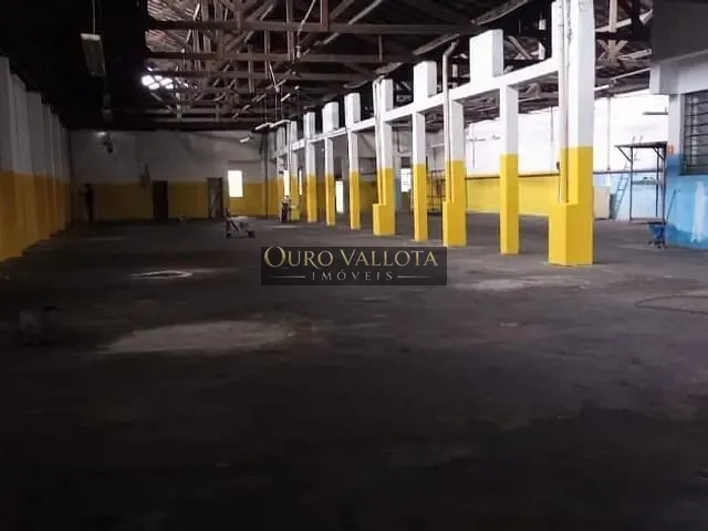 Galpão / Barracão com 1440m², à venda, no bairro Vila Invernada em São Paulo