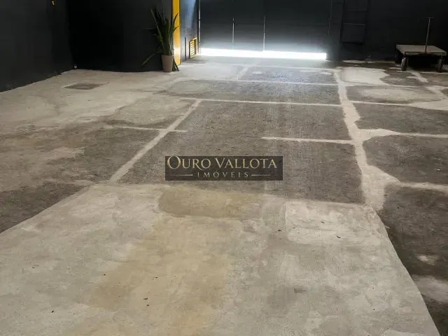 Galpão / Barracão para alugar, no bairro Jardim Avelino em São Paulo