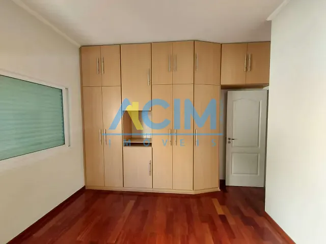 Casa 4 quartos e 4 banheiros, à venda, no bairro Jardim Bela Vista em Jaguariúna