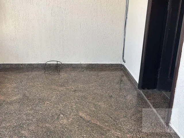 Casa com 220m² 3 quartos e 3 banheiros, para alugar, no bairro Jardim Bonfiglioli em São Paulo