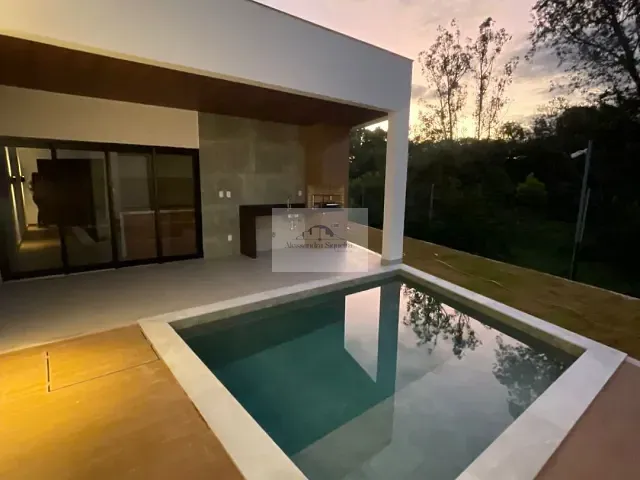 Casa com 570m² 3 quartos e 3 banheiros, à venda, no bairro Santa Paula I em Vila Velha
