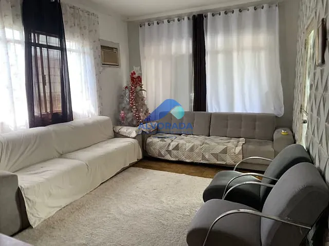 Casa 7 quartos e 4 banheiros, à venda, no bairro Vila Guarani em São José dos Campos