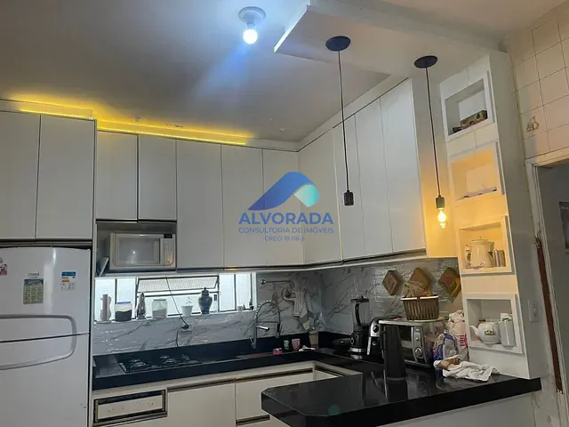Casa 7 quartos e 4 banheiros, à venda, no bairro Vila Guarani em São José dos Campos