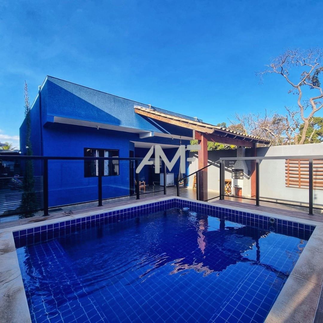Casa 2 quartos com suíte