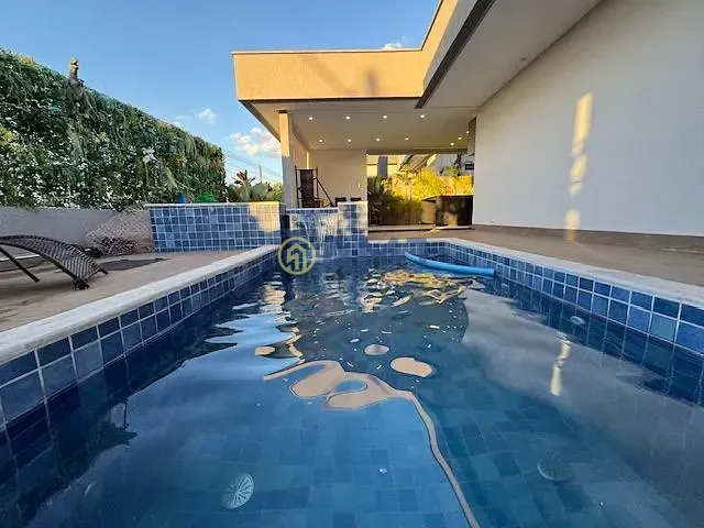 Casa com 464m² 3 quartos e 3 banheiros, à venda, no bairro Residencial Marília em Senador Canedo