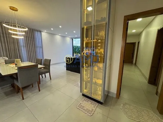 Casa, 3 quartos, 230 m² - Foto 28