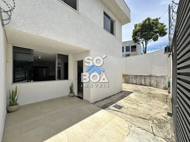 Casa 3 quartos e 3 banheiros, à venda, no bairro Manacás em Belo Horizonte