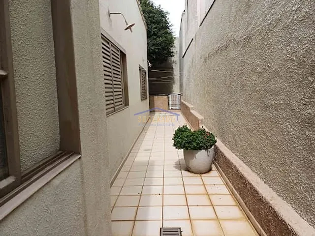 Casa com 500m² 4 quartos e 6 banheiros, à venda, no bairro Jardim Guanabara em Campinas