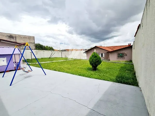 Casa com 748m² 3 quartos e 2 banheiros, à venda, no bairro Neves em Ponta Grossa