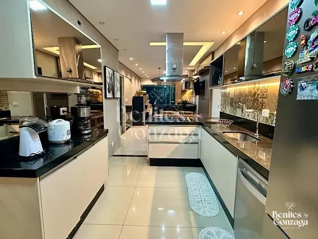 Casa com 155m² 3 quartos e 3 banheiros, à venda, no bairro Jardim Paraizo em Maringá