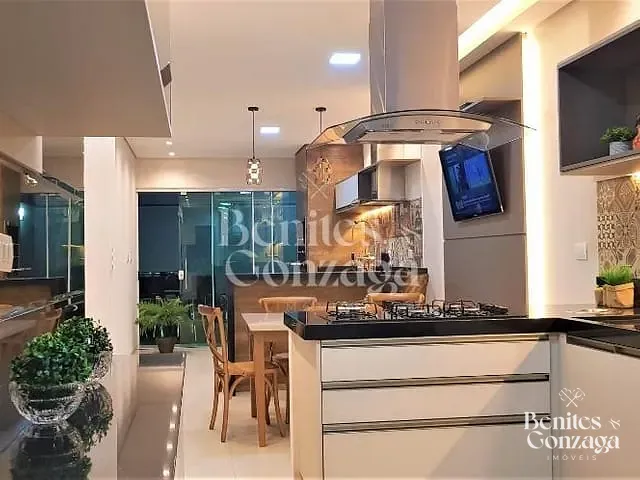 Casa com 155m² 3 quartos e 3 banheiros, à venda, no bairro Jardim Paraizo em Maringá