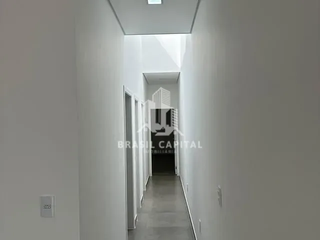 Casa com 132m² 3 quartos e 3 banheiros, à venda, no bairro Wanel Ville em Sorocaba