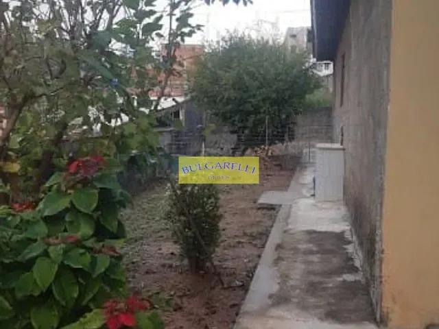 Casa com 515m² 3 quartos e 2 banheiros, à venda, no bairro Jardim Currupira em Jundiaí