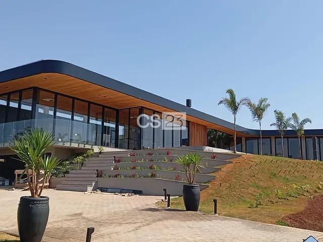 Casa com 1248m² 4 quartos e 6 banheiros, à venda, no bairro Zona Rural de Porecatu em Porecatu