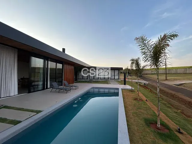 Casa com 1248m² 4 quartos e 6 banheiros, à venda, no bairro Zona Rural de Porecatu em Porecatu