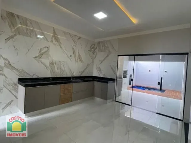 Casa com 200m² 3 quartos e 2 banheiros, à venda, no bairro Jardim Itália em Anápolis