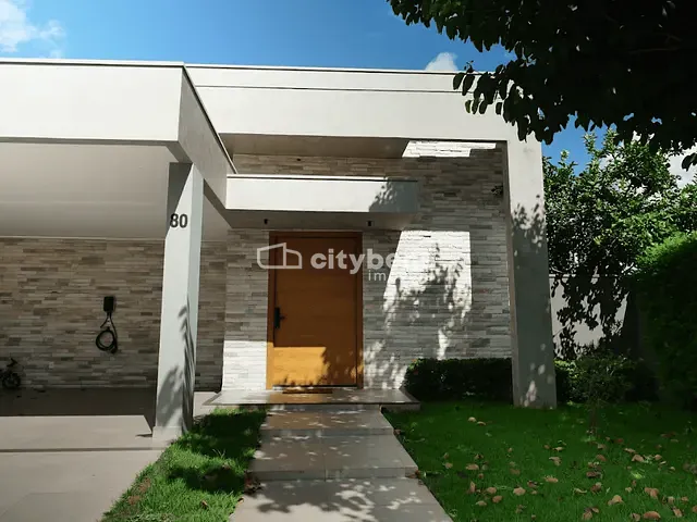 Casa 3 quartos e 6 banheiros, à venda, no bairro Aeroporto em Araçatuba