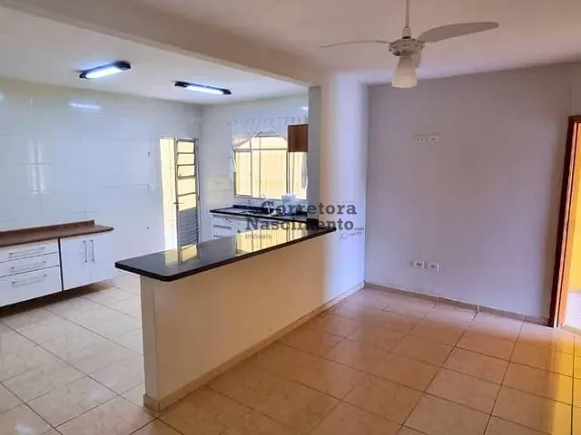 Casa com 175m² 2 quartos e 1 banheiro, à venda, no bairro Residencial Parque dos Sinos em Jacareí