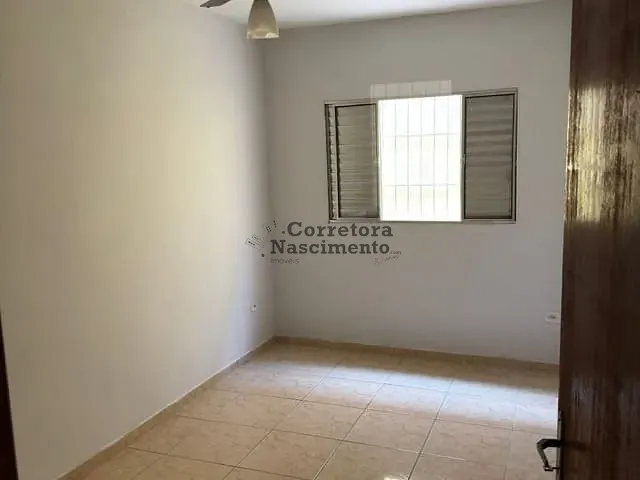 Casa com 175m² 2 quartos e 1 banheiro, à venda, no bairro Residencial Parque dos Sinos em Jacareí