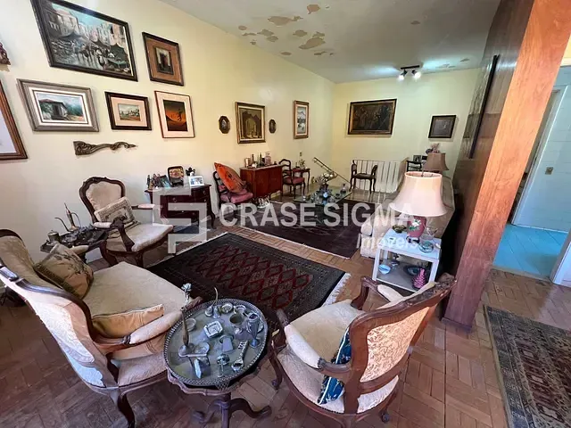 Casa com 328m² 3 quartos e 3 banheiros, à venda, no bairro Laranjeiras em Rio de Janeiro