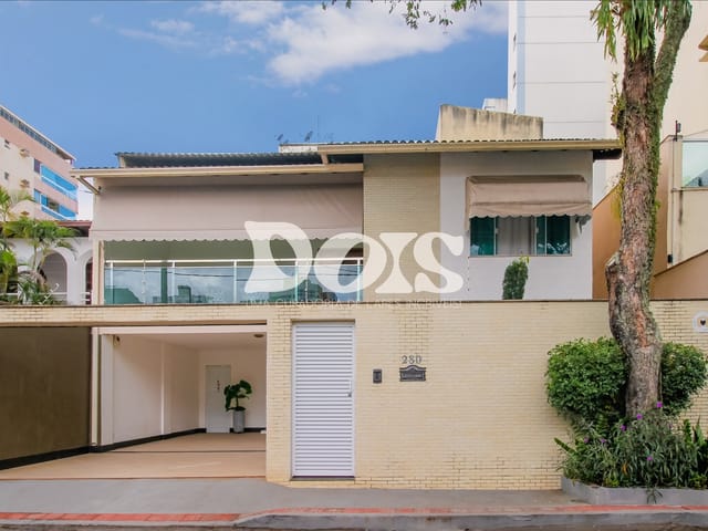 CASA DUPLEX COM 5 QUARTOS EM JARDIM CAMBURI