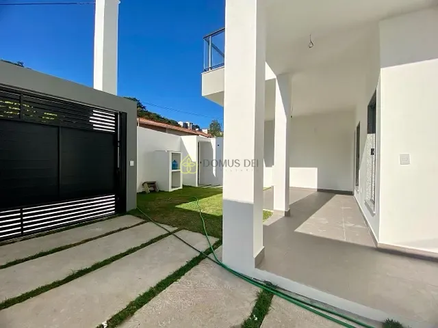 Casa com 146m² 3 quartos e 3 banheiros, à venda, no bairro Jardim Amália em Volta Redonda