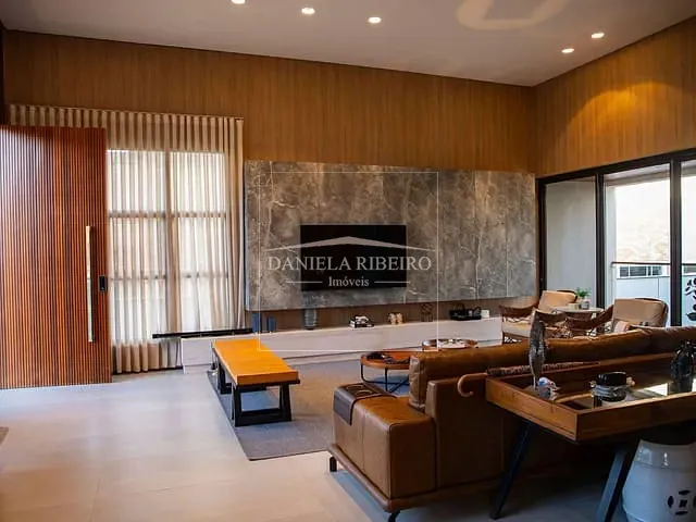 Casa com 592m² 5 quartos e 6 banheiros, à venda, no bairro Esperança em Londrina