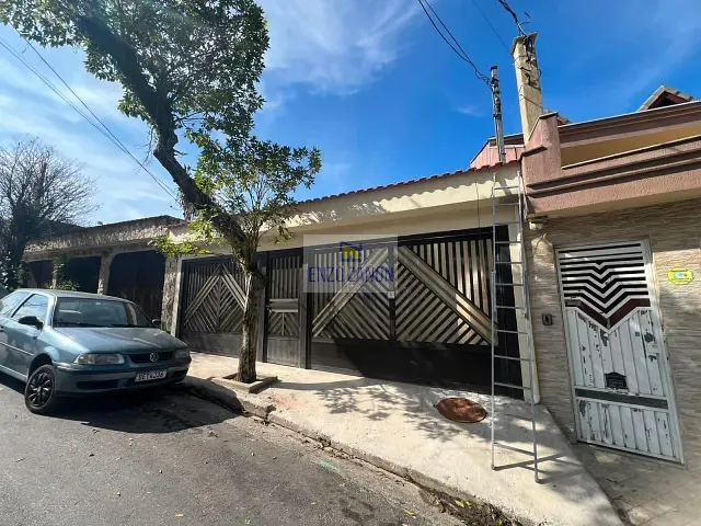 Casa 3 quartos e 3 banheiros, para alugar, no bairro Santa Terezinha em São Bernardo do Campo