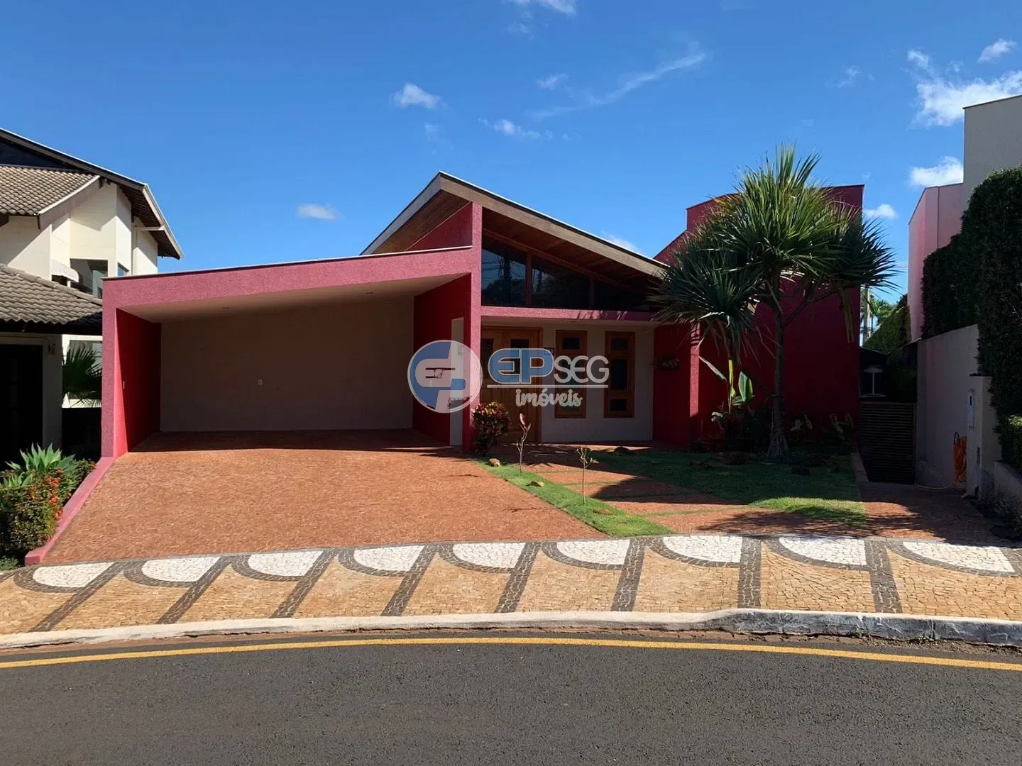 Casa, 4 quartos, 420 m² - Foto 1