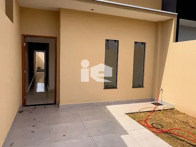 Casa com 125m² 2 quartos e 1 banheiro, à venda, no bairro Jardim Nobre em Rolândia