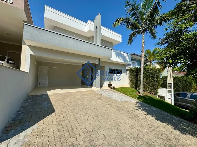Casa com 250m² 3 quartos e 5 banheiros, à venda, no bairro Reserva da Mata em Vinhedo