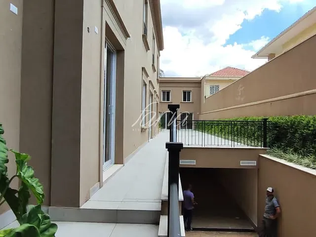 Casa com 1316m² 3 quartos e 10 banheiros, à venda, no bairro Jardim América em São Paulo